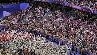 Cérémonie de clôture des Jeux olympique: le Stade de France s'est lancé dans un karaoké géant