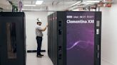 Presentaron a Clementina XXI, la supercomputadora que compró la Argentina y está entre las 100 más potentes del mundo