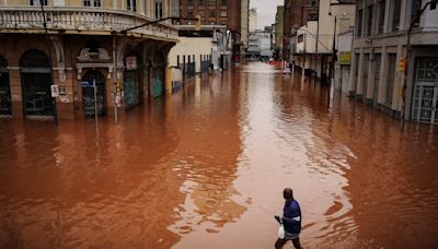 El sur de Brasil es azotado por las peores inundaciones en 80 años; hay al menos 39 muertos