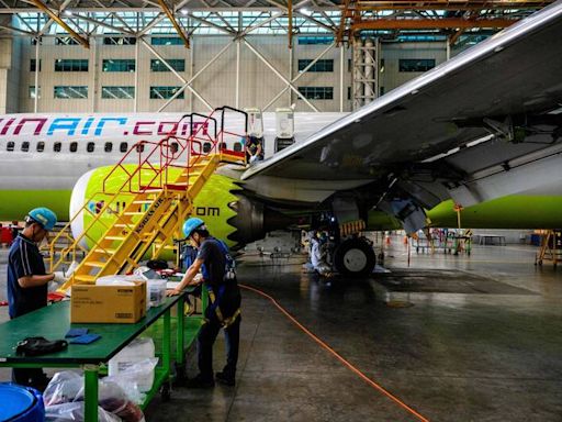 韓廉航波音737飛越南途中出狀況 緊急轉降桃機、延誤13小時