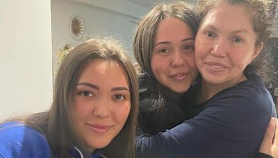 Roberta Williams shares makeup free image with adult star daughter