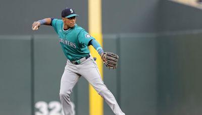 Mariners Get Exciting News on Two Separate Injured Players