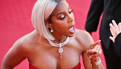 Kelly Rowland Photographed Looking Upset on Cannes Red Carpet