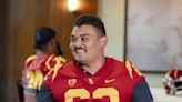 Offensive lineman Brett Neilon is USC football's 'Mr. Steady'