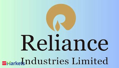 Buy Reliance Industries, target price Rs 3300: Anand Rathi