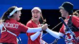 ¡Primera medalla para México! El equipo de tiro con arco femenil gana bronce en París 2024