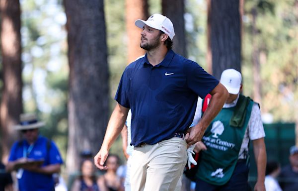 Josh Allen accepted a fantasy trade for himself on fan’s phone during 2024 ACC golf tournament