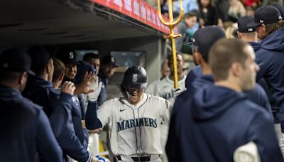 Mariners Use More Late-Game Magic to Beat Astros, Here's How it Happened