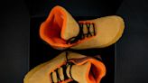 PDF Venus S000 boots “Orange”