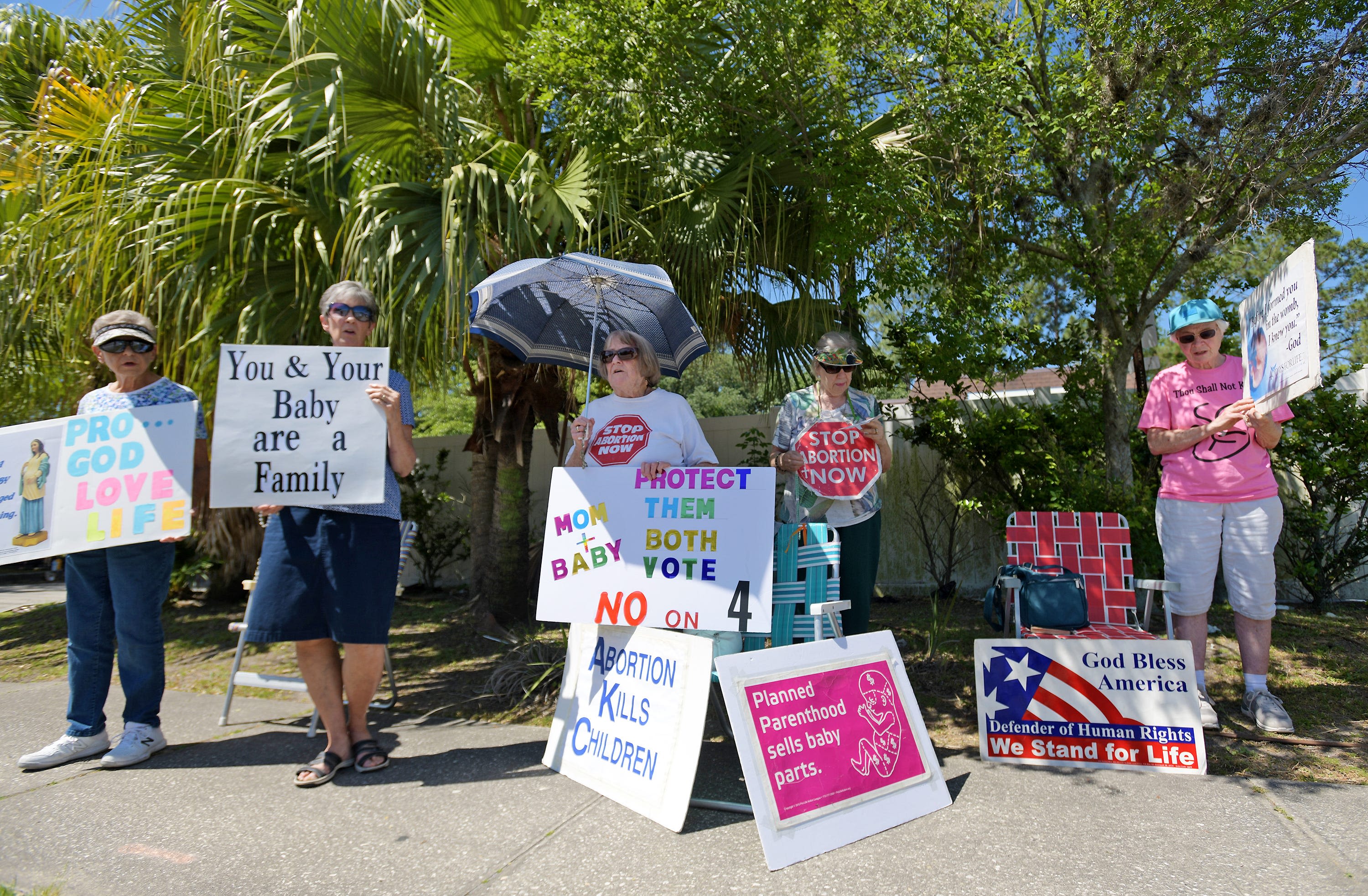 VP Kamala Harris denounces Florida's 6-week abortion ban in Jacksonville campaign speech