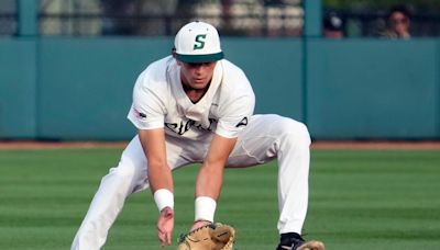 Clutch pitching, clutch hitting: Stetson comes through for ASUN semifinal win over FGCU
