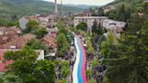 Kosovo: serbios étnicos vuelven a concentrarse tras choques con fuerzas OTAN