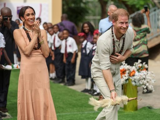 Prinz Harry und Meghan in Nigeria auf Werbetour für Invictus-Spiele