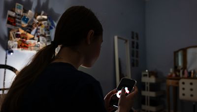 ¿Podría pasar 5 días sin su teléfono? Adolescentes descubren los beneficios