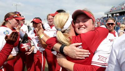 Kelly Maxwell shows resiliency in extra-inning win over Florida Gators