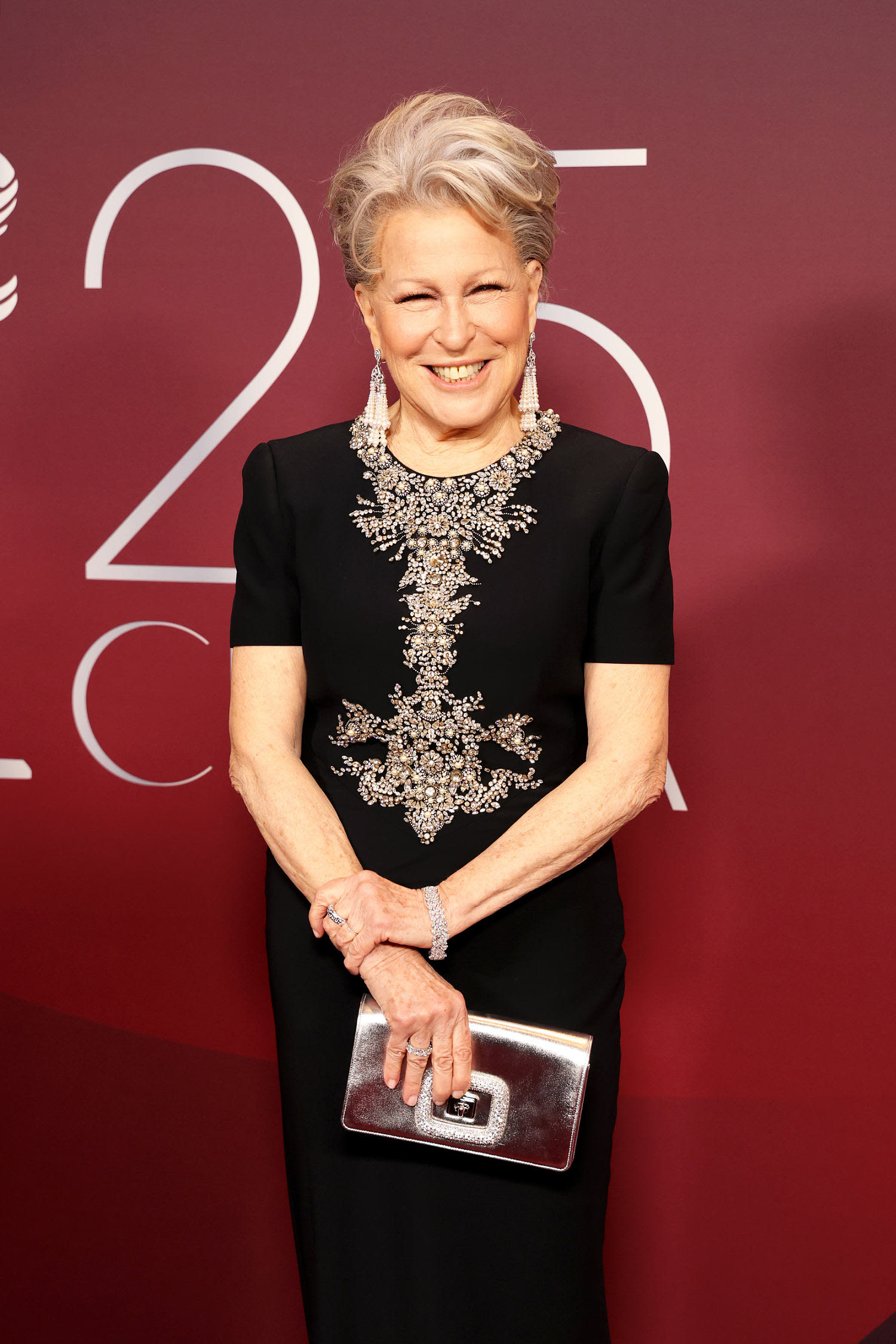 Bette Midler reveals the movie of hers she and her husband cried watching: ‘He just loved it’
