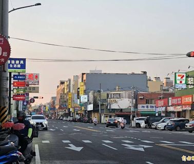 係金ㄟ！人氣燒肉店插旗鹿港小鎮 中正商圈成餐廳一級戰區