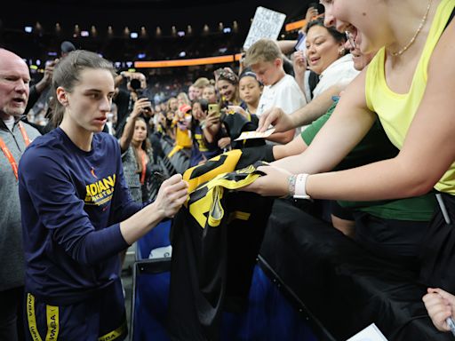 Aces post WNBA's largest attendance since 1999 in Caitlin Clark's visit to T-Mobile Arena