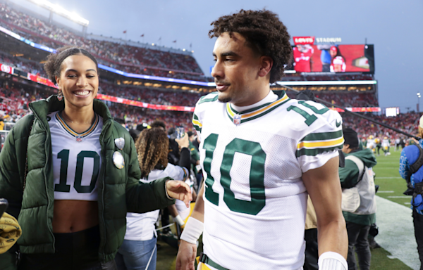 Packers quarterback Jordan Love proposes to Ronika Stone during couple’s trip to Italy