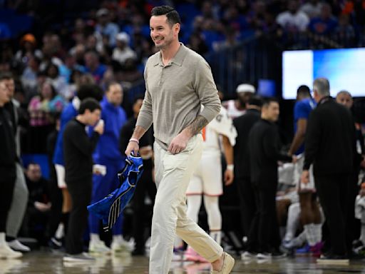 Lakers sorprenden y contratan al exjugador JJ Redick como nuevo entrenador, según fuente AP