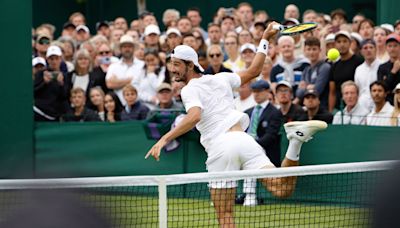 Wimbledon Day 1 produces four two-set comebacks, matching entirety of 2023 event | Tennis.com