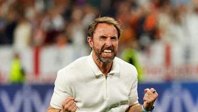 El “amuleto de la suerte” de Gareth Southgate: un polo de 50 euros