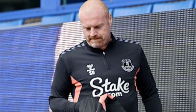 Dyche outfit change has inspired Everton's survival - but his mum isn't happy