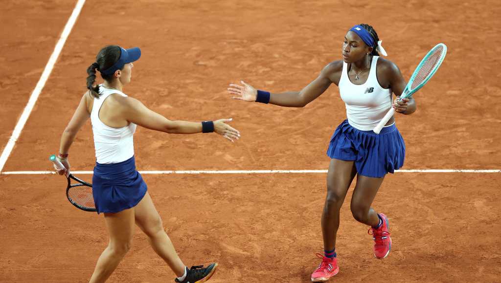 Florida's Coco Gauff and Jessica Pegula advance in 2024 Olympics women's doubles tennis