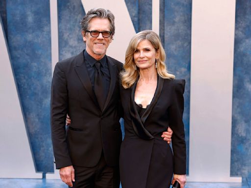 Kevin Bacon and Kyra Sedgwick channel Johnny and June Carter Cash for anniversary performance video