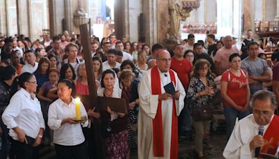 La ambiciosa operación de Chomalí para recuperar la influencia perdida de la Iglesia - La Tercera