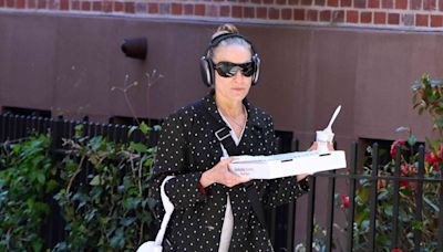 Sarah Jessica Parker's Unhinged Pants-and-Shoe Combo Actually Works