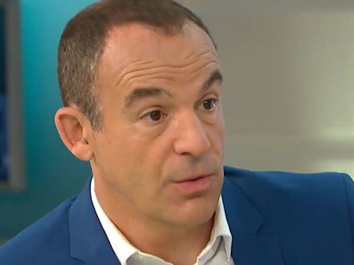 Martin Lewis issues Ofgem energy price cap warning despite £122 plunge