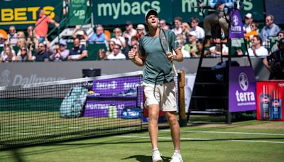 Hurkacz sets up Halle Open final against Sinner