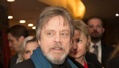 Mark Hamill not over Carrie Fisher's death