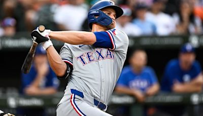 Rangers begin critical home stand with series against Red Sox