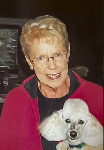Yvonne Lohmann DeArmond, 95