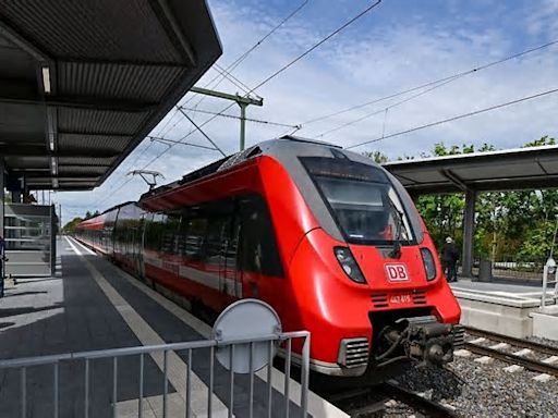 Berlin & Brandenburg Bahnhof Potsdam Pirschheide modernisiert