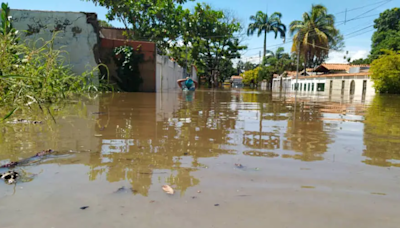 Autoridades atienden inundaciones en Caracas tras intensas lluvias