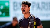 French Open 2024 results, score: Carlos Alcaraz outlasts Jannik Sinner to advance to tournament final