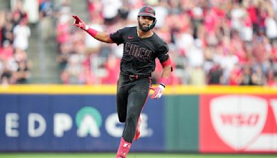 Rookie Rece Hinds hits 1st career grand slam as Reds roll to a 7-4 win over the Marlins