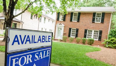 Mortgage rates drop to lowest level since early February after Fed hints at potential rate cut