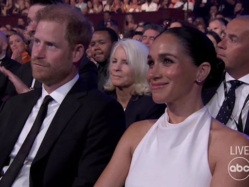 Meghan Markle fait sensation dans une robe inspirée de celle portée pour son mariage