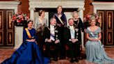 Las imágenes de la cena de gala que Guillermo y Máxima de los Países Bajos, junto a la princesa Amalia, han ofrecido a los reyes Felipe y Letizia