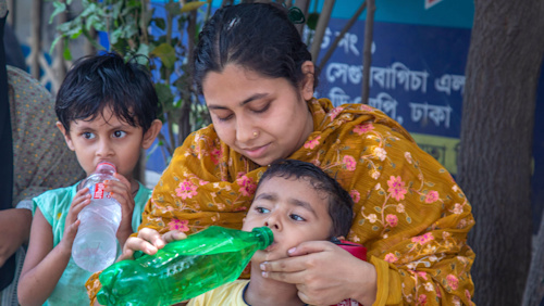 Searing heat shuts schools for 33 million children