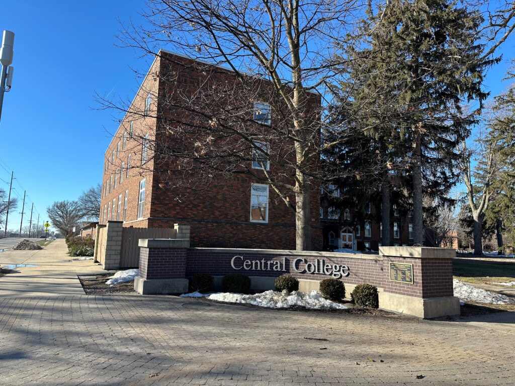 Central College sees record-high donations to scholarship fund