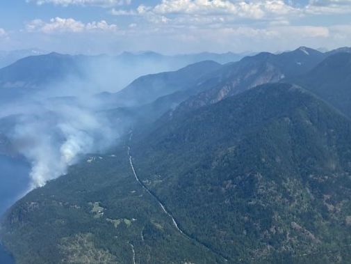 ‘Nerve-wracking’: Wildfires in southern B.C.’s Slocan Valley remain a concern | Globalnews.ca