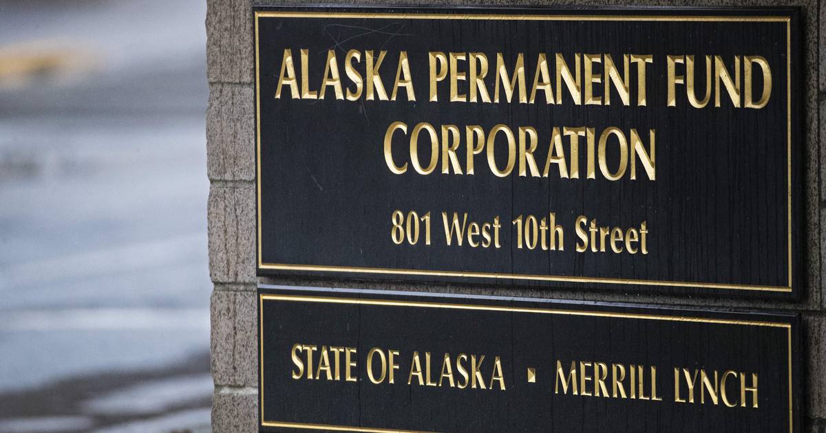 Report: Internal emails at Alaska Permanent Fund show financial manager raising ethical concerns about fund's vice chair