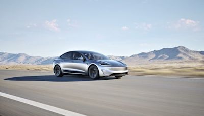 Tesla Model 3 「閃電銀」登陸香港 新增 5 個超級充電站