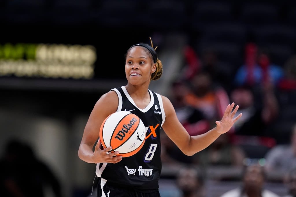 Every WNBA team now has a UConn alum on its roster after Moriah Jefferson trade