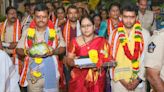 Police Commissioner offers ‘Ashadam Saare’ to Goddess Durga atop Indrakeeladri